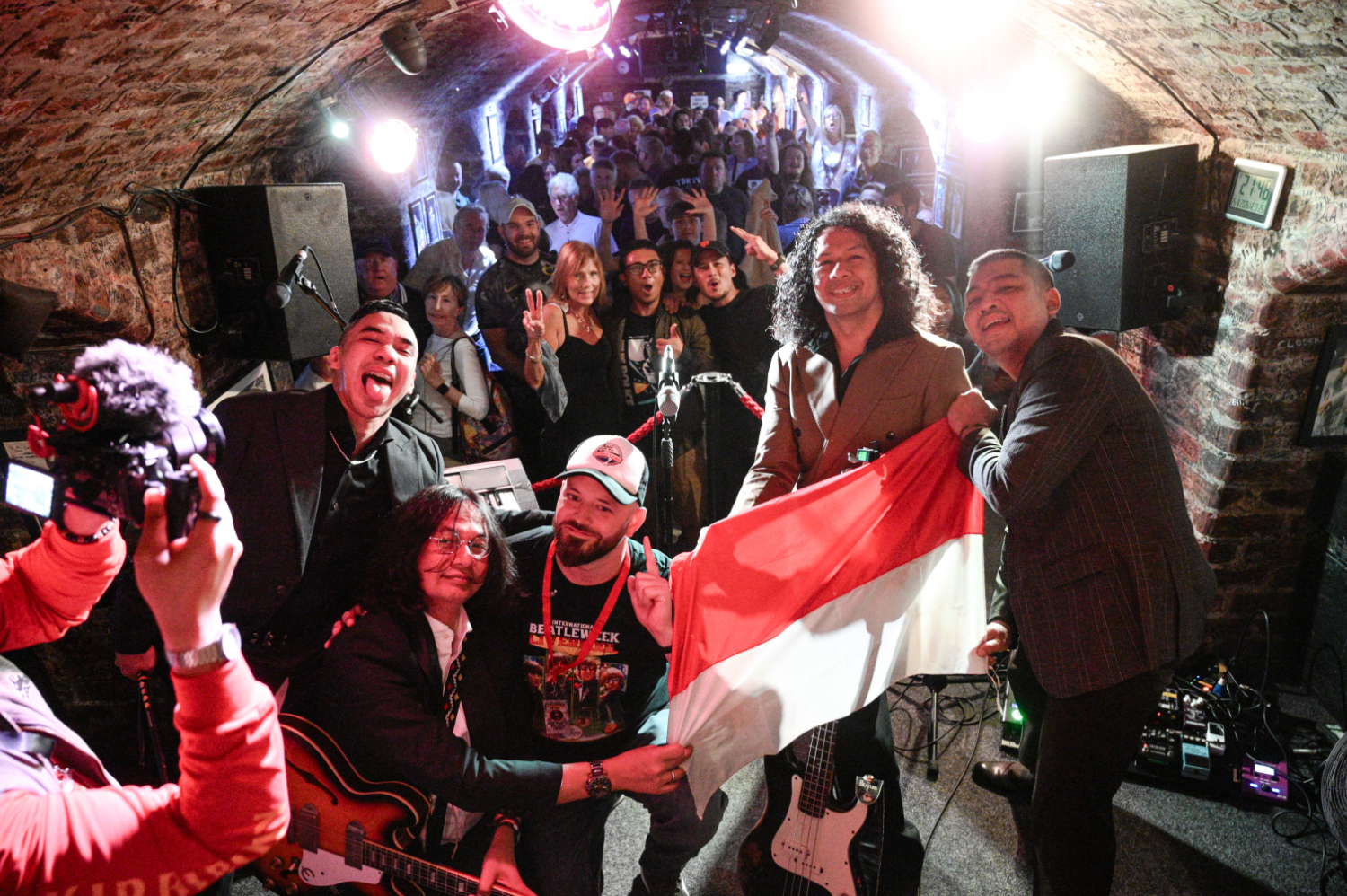 Bawa Nama Indonesia, Kirribilly Pukau Ribuan Penonton Di Opening Day International Beatleweek Liverpool